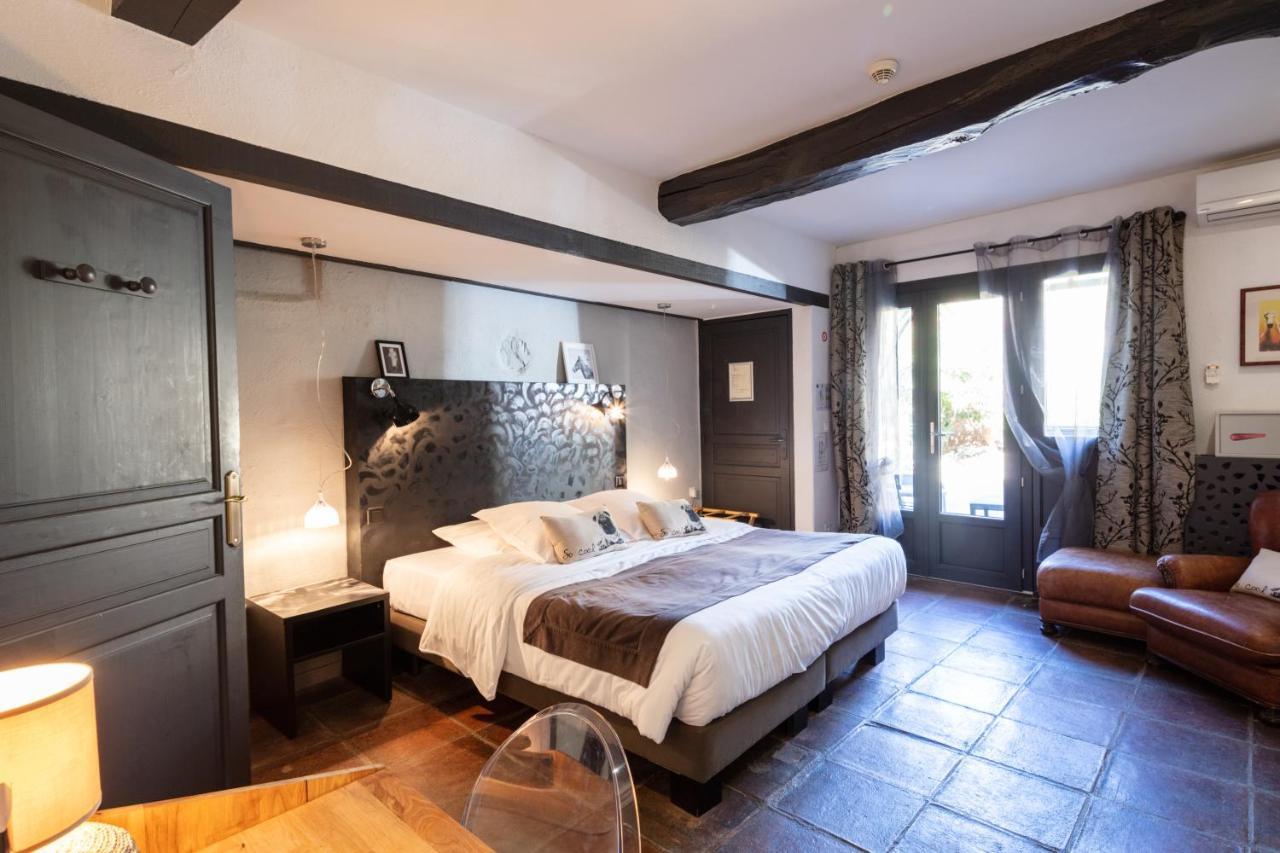 Casa9 Hotel Thuir Eksteriør bilde