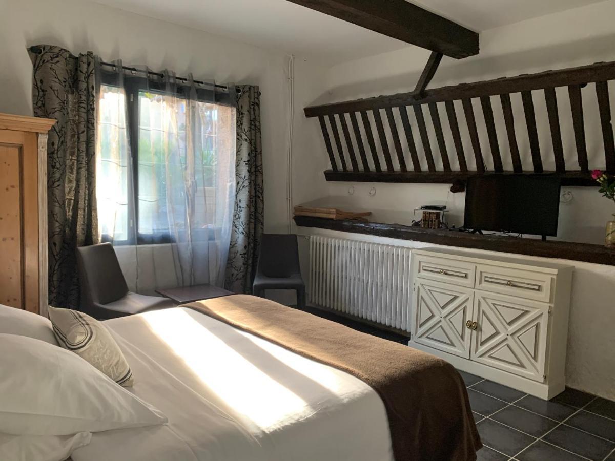 Casa9 Hotel Thuir Eksteriør bilde